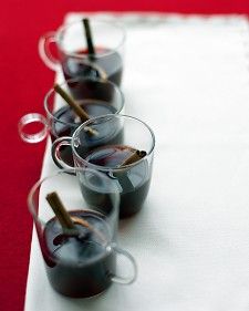 Martha Stewart's Mulled Wine.  I made this recipe today, substituting a 1/2 cup of honey for a 1/2 cup of the sugar. Winter Drink Recipes, Hot Wine, Art Du Vin, Cider Drinks, Mulled Wine Recipe, Hot Drinks Recipes, Wine Recipe, Spiced Wine, Fall Cocktails Recipes