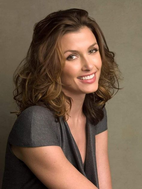 Bridget Moynahan, District Attorney, Fitness Leggings, Leggings Women, Blue Bloods, Eva Longoria, Gal Gadot, Hollywood Glamour, Bob Marley