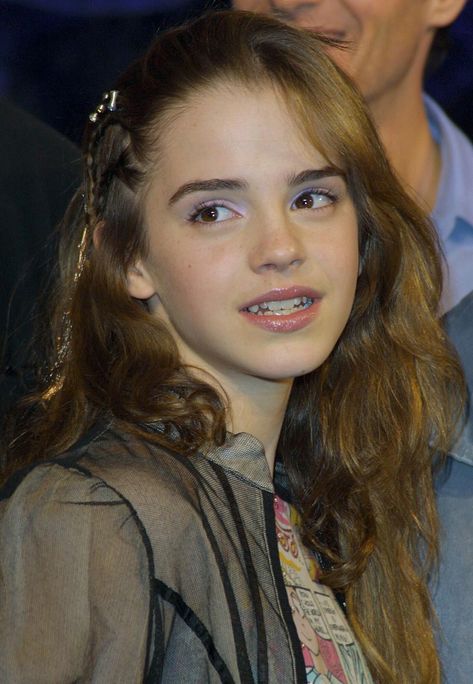 Emma Watson Young, Emma Watson Harry Potter, Emma Watson Pics, The Bling Ring, Harry Potter Film, Very Short Hair, Actrices Hollywood, Famous Girls, Emma Stone