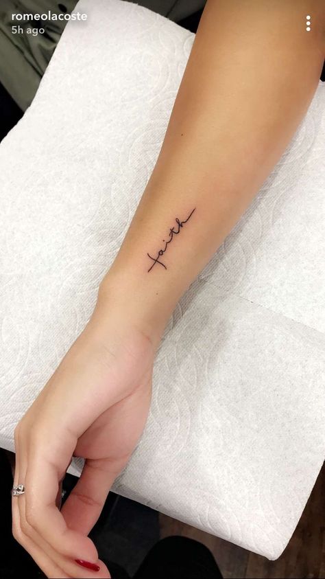 Truth Tattoo, Tattoo Diy, Super Tattoo, Snakebites, Faith Tattoo, Shape Tattoo, Magical Images, Inspiration Tattoos, Cat Tattoos