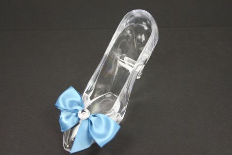 PRICES MAY VARY. Set of 2 Princess Acrylic Clear Slipper Cake Topper, Party Favor with Satin Bow Choose Color Designed with 7/8" Satin Bow with Acrylic gem. Measures: 4-3/4" long, 1-3/4" wide, 3" tall Set of 2 Princess Acrylic Clear Slipper Cake Topper, Party Favor with Satin Bow Choose Color Cinderella Birthday Theme, Cinderella Party Theme, Disney Princess Party Favors, Italian Wedding Cakes, Cinderella Theme, Cinderella Birthday Party, 2 Princess, Cinderella Slipper, Princess Party Decorations