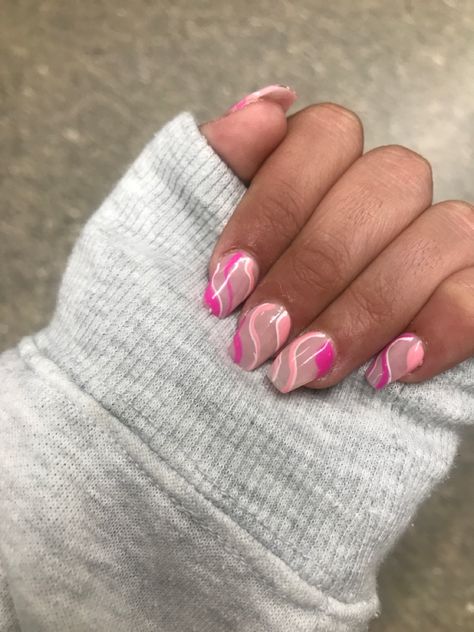 Sporty Nails Designs, Short Ballerina Shape Nails, Short Nails Pink, Pretty Short Nails, Shape Nails, Summery Nails, Nails Pink, Womens Nails, Beach Nails