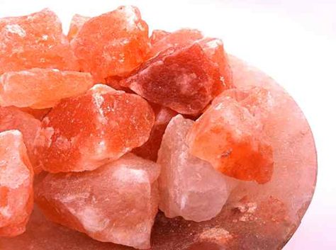 Benefits of True salt (as opposed to table salt). Salt Flush, Salt Water Flush, Himalaya Salt, Himalayan Salt Benefits, Crystal Background, Salt Stone, Massage Stones, State Foods, Aromatherapy Massage