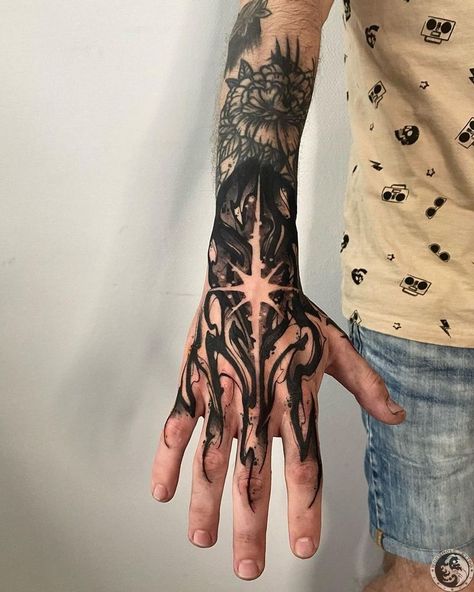 Blackwork Hand Tattoo, Dark Hand Tattoos, Necromancer Tattoo, Japanese Hand Tattoos, Tattoo Station, Feminine Skull Tattoos, Tattoo Session, Feminine Tattoo Sleeves, 4 Tattoo