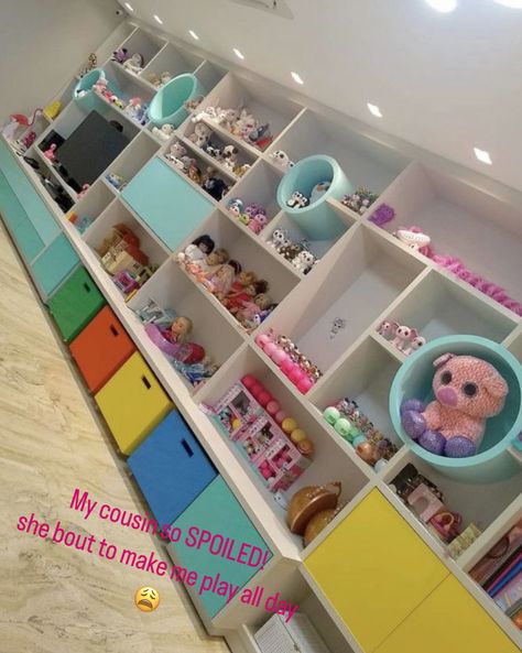 Toy Store Design, Baby Store Display, Playroom Decor Ideas, Kids Clothing Store Design, Playroom Makeover, Baby Playroom, Kids Toy Shop, Cool Kids Bedrooms, Kids Playroom Decor