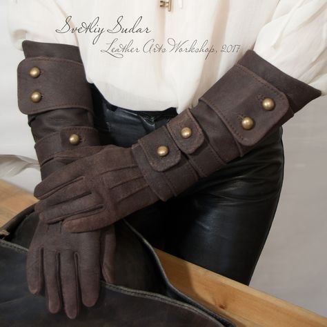 ArtStation - Lady Maria hunter leather gloves (replica) Bloodborne Lady Maria, Fantasy Gloves, Maria Of The Astral Clocktower, Astral Clocktower, Lady Maria, Armor Clothing, Fantasy Style, Brass Buttons, Medieval Clothing