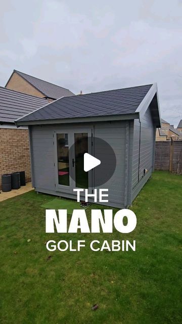 Golf Simulator Backyard, Golf Shed Simulator, Garage With Golf Simulator, At Home Golf Simulator, Outdoor Golf Simulator Room, Golf Garden Ideas, Home Golf Simulator Garage, Golf Shed Ideas, Backyard Golf Simulator