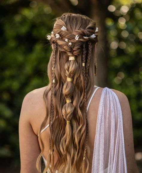 Bridal Viking Hair, Pagan Wedding Hairstyles, Celtic Wedding Hairstyles, Native American Wedding, Viking Hair, Hippie Hair, American Traditional, Traditional Wedding, Wedding Hair