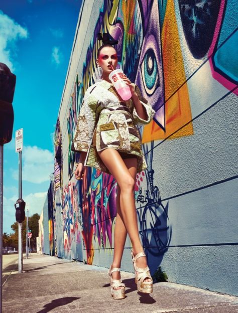 We take Spring 2013′s Asian-inspired #trend to the Miami streets in this colourful photo shoot from our April 2013 issue: http://www.fashionmagazine.com/blogs/fashion/2013/03/19/april-issue-asian-inspired-photo-shoot/ Mode Poses, Mode Editorials, Fashion Pic, Elite Fashion, Pose Fotografi, High Fashion Photography, Shotting Photo, Model Pose, Pop Photos