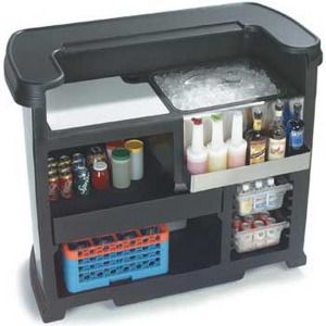 Mobile Bar Cart for events, or poolside. Makes you feel like a real bartender. When your friends line up, don't forget the tip jar! Portable Home Bar, Bar Portable, Mobile Bartending, Bar Mobile, Bar In Casa, Gold Bar Cart, Bar Station, Portable Bar, Built In Bar