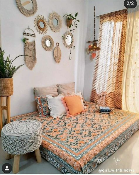 Bedroom decor ideas Floor Mattress Bedroom Ideas, Mattress On Floor Ideas, Bedside Nursery, Living Room Designs India, Bedroom Ideas For Small Rooms Cozy, Outdoor Lighting Ideas, Home Decor Apartment, Colorful Room Decor, Ideas For Garden