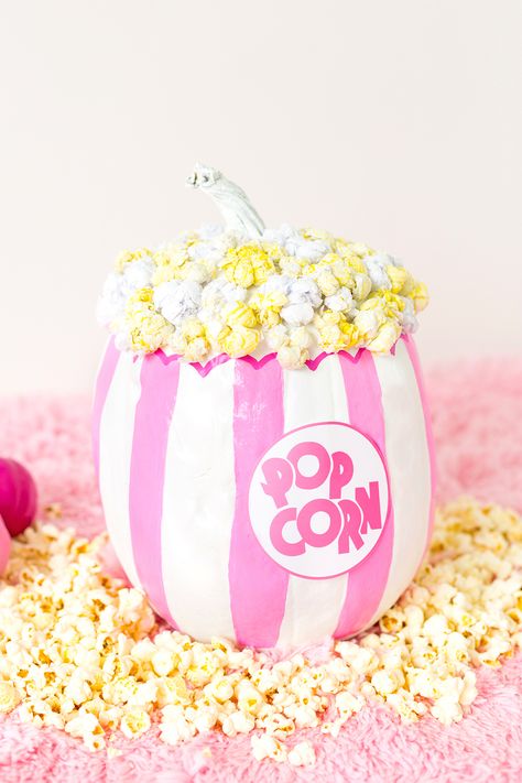 DIY No-Carve Popcorn Pumpkin Popcorn Paint, Ice Cream Cone Costume, Popcorn Pumpkin, Pumpkin Idea, Train Pumpkin, Creative Pumpkin Decorating, Pink Popcorn, Pumpkin Diy, Pumpkin Decorating Contest