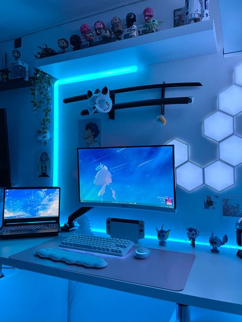 Gaming Set Ups Aesthetic, Dark Blue Gaming Room, Tech Room Aesthetic, Nintendo Switch Gaming Setup, Cozy Gaming Bedroom, Gaming Set Up Bedroom, Blue Desk Aesthetic, Gaming Setup Blue, Blue Pc Setup