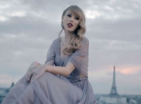 Begin Again - RED love that dress!!!!! Begin Again Music Video, Taylor Swift Begin Again, Begin Again Taylor Swift, Taylor Swift Music Videos, Taylor Swift Music, Taylor Swift Red, Begin Again, Calvin Harris, Iconic Dresses