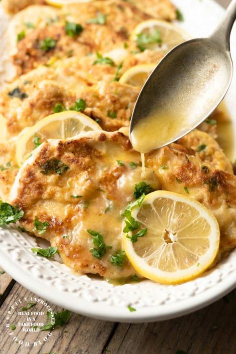 Chicken Francaise Recipe, Unprocessed Recipes, Chicken Entree, Chicken Francese, Poultry Dishes, Dinner Plans, Classic Italian Dishes, Chicken Meals, Wine Sauce