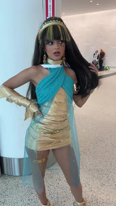 Cleodenile Cosplay, Monster High Cleopatra Halloween Costume, Cleo From Monster High Costume, Cleopatra Cosplay Monster High, Cleo Monster High Costume Halloween, Cleo Patra Halloween Costume, Cute Halloween Ideas Costumes Women, Adam And Eve Halloween Costumes, Cleopatra Halloween Costume Monster High