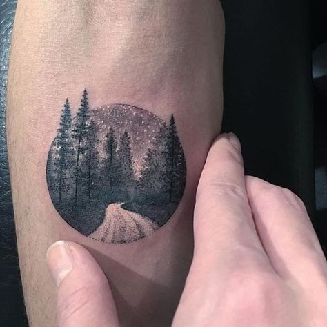 Best Snowglob Tattoo Tree Tattoo Forearm, Circular Tattoo, Wood Tattoo, Inner Forearm Tattoo, Kunst Tattoos, Circle Tattoos, Circle Tattoo, Landscape Tattoo, Forest Tattoos