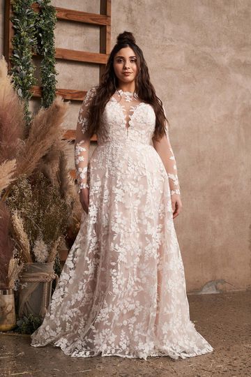 Lillian West Bridal, Blush Pink Wedding Dress, Plus Size Bridal Dresses, Plus Size Brides, Wedding Dresses Blush, Beach Bridal Gown, Lillian West, Boho Wedding Dress Lace, Justin Alexander