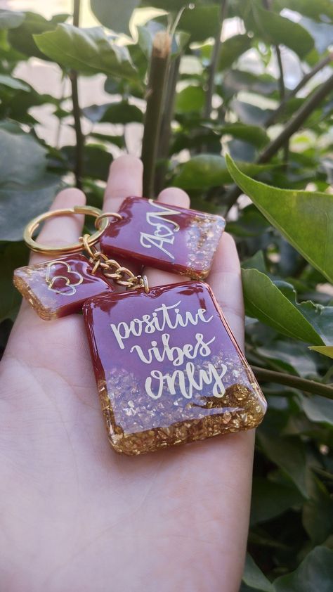 Resin Photo Keychain Ideas, Cute Happy Birthday Wishes, Handmade Hamper, Best Birthday Wishes Quotes, Resin Magnets, Dried Flower Jewelry, Custom Teacher Gifts, Boutique Inspiration, Diy Candles Scented