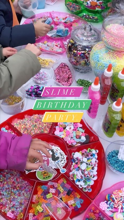 Workshop Birthday Party, Birthday Activity Ideas For Kids, Slime Station Party, 10th Bday Party Ideas, Craft Party Ideas For Kids, Activities For Kids Birthday Party, Diy Slime Party, Birthday Activities For Kids, Bday Party Activities