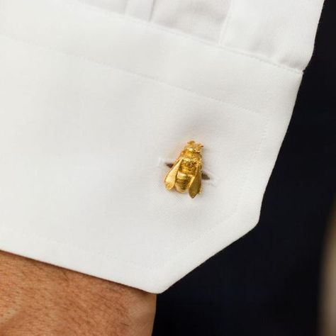 Your cuffs are the perfect resting place for our Honey Bee Cufflinks. Designed for dress shirts and detailed with our iconic Bee texturing. comes boxed Cufflinks Gold, Zodiac Pendant Necklace, Cuff Watch, Gold Cufflinks, Zodiac Pendant, Designs For Dresses, Exclusive Jewelry, Designer Jewellery, Nature Jewelry