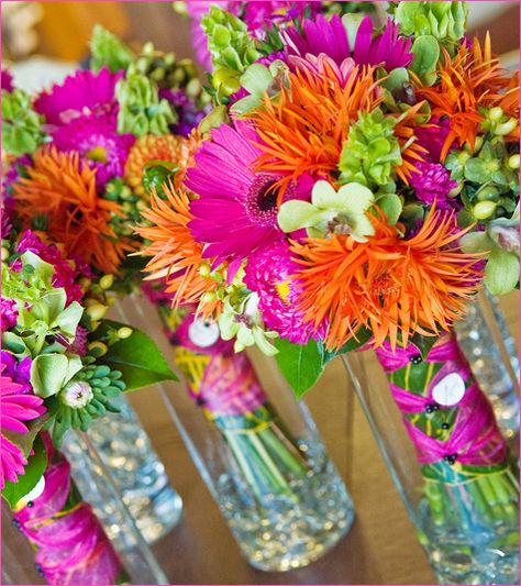 Orange Centerpieces, Orange And Pink Wedding, Wedding Reception Flowers, Boda Mexicana, Simple Centerpieces, Purple Wedding Flowers, Wedding Flowers Summer, Reception Flowers, Summer Wedding Colors