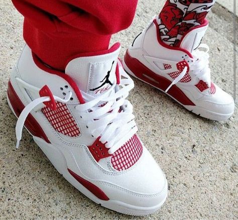 Air Jordan 4 Outfit, Sepatu Air Jordan, Jordan 4 Outfit, Zapatillas Nike Jordan, Buty Marki Nike, Boty Nike, Shoes Wallpaper, Skor Sneakers, Stile Hijab