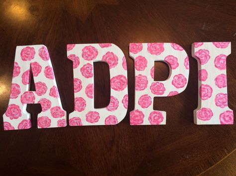 Delta Zeta Wooden Letters, Sorority Letters Painted Wooden Pink, Sorority Letters Painted Ideas, Pink Sorority Letters, Sorority Letters Painted Wooden, Sorority Painted Letters, Sorority Wooden Letters, Wooden Sorority Letters, Letter Painting Ideas Wooden