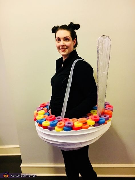 Cereal Trunk Or Treat, Fruit Loops Costume, Bowl Of Cereal Costume, A Bowl Of Fruit, Fruit Costumes, Bowl Of Fruit, Old Lamp Shades, Diy Bowl, Costume Works