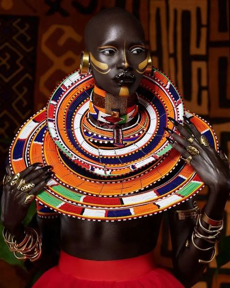 Masai Tribe, Africa Art Design, Accessories Styling, African American Artwork, Traditional African Clothing, Black Goddess, African People, Africa Art, African Inspired Fashion