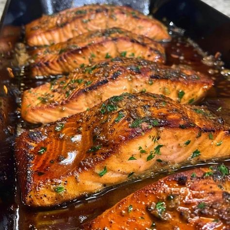 Cajun Honey Butter Salmon Juicy Salmon Recipes, Cajun Honey Butter Salmon, Honey Butter Salmon, Cajun Salmon, Fish Dinner Recipes, Butter Salmon, Salmon Dinner, Baked Salmon Recipes, Salmon Dishes