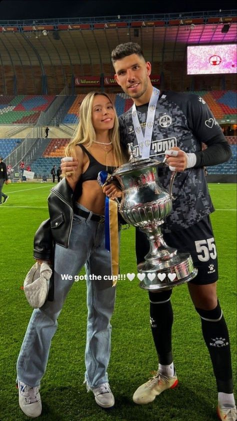 Trophy wife, Soccer, Hockey, Relationship goals, Couple, Girlfriend, Boyfriend, Game, Sports, Athlete Soccer Wife Outfit, Footballer Girlfriend, Wags Soccer, Soccer Wife, Cute Couples Football, Cute Soccer Couples, Football Wife, Soccer Girlfriend, Players Wives