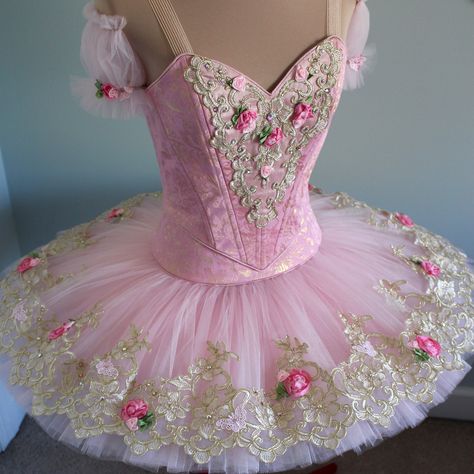 Aurora Rose Adagio, DQ DESIGNS Ballet Costumes Tutus, Classical Ballet Tutu, Professional Costumes, Ballet Tutus, Ballet Russe, Ballerina Costume, Tutu Ballet, Ballet Beauty, Ballerina Tutu