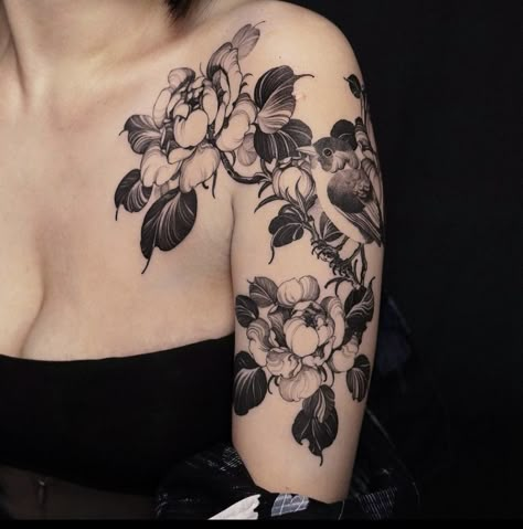 Goth Botanical Tattoo, Goth Tattoo Women, Emo Flower Tattoo, Goth Floral Tattoo, Gothic Shoulder Tattoo, Gothic Feminine Tattoos, Gothic Flowers Tattoo, Goth Flower Tattoo, Goth Tattoos For Women