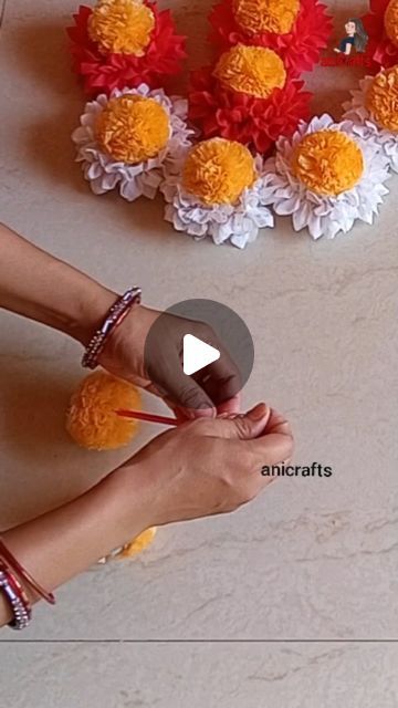 Handmade Toran Ideas, Rangoli From Flowers, Flower Rangoli Designs Creativity, Handmade Toran, Mandir Decor, Macrame Toran, Flower Rangoli Designs, Puja Thali, Craft From Waste Material