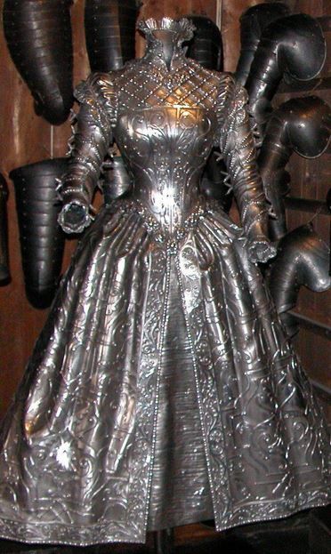 The Rosetta Drake: P is for Ball Gown! Armored Dress, Metal Armor, Armor Dress, Fantasy Costumes, Historical Costume, Historical Dresses, Historical Clothing, Historical Fashion, Fesyen Wanita