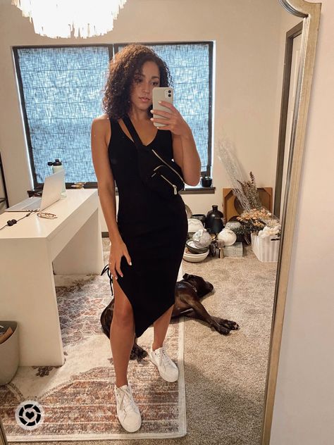 White Sneaker And Dress Outfit, Black Sneakers With Dress, Black Midi Dress With Sneakers, Black Dress And White Shoes, Sundress Sneakers Outfit, Black Dress Tennis Shoes Outfit, Body On Dress With Sneakers, Black Dress And Tennis Shoes Outfits, Summer Dress And Sneakers Outfit