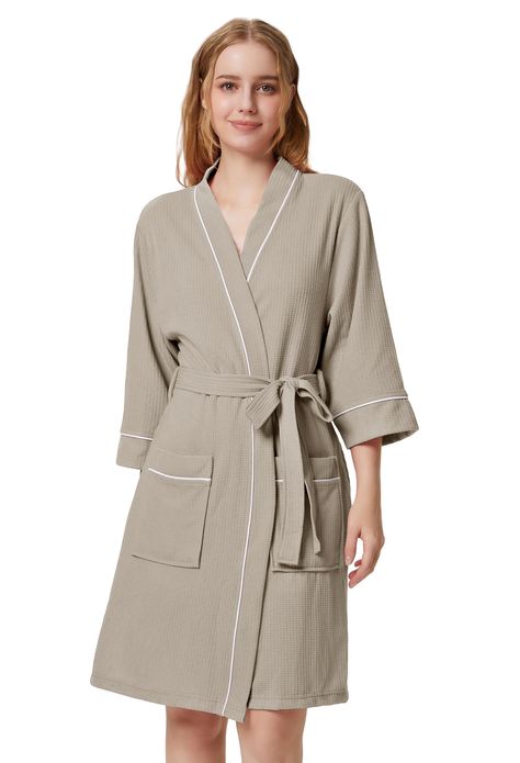 PRICES MAY VARY. ❤FOR ALL SEASON: This classic knee-length waffle robe is a wardrobe essential. You can wear it all year round. Perfect for bathing, layering over your pajamas, lounging at home, or relaxing at the pool. ❤TWO BIG FRONT POCKETS: Two side pockets are designed for your convenience, which is deep and secure for holding the small accessories. ❤CONTRAST COLOR PIPING DESIGN: Features modern trim framing around the front placket, sleeve cuff, and top edge of pocket，which makes you look m Modern Trim, Piping Design, Robes For Women, Kimono Robes, Sleeve Cuff, Womens Robes, Small Accessories, Hotel Spa, Perfect Gift For Her