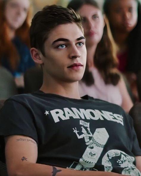 Hero Fiennes Tiffin After, Hero Fiennes Tiffin Hardin, Hot Hero, Hardin Scott, After Movie, Hero Wallpaper, The Perfect Guy, Romantic Movies