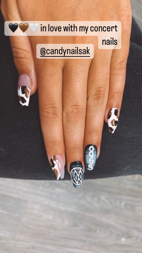 Morgan Wallen Concert Makeup, Nails Morgan Wallen, Morgan Wallen Nails Ideas, Simple Punchy Western Nails, Morgan Wallen Acrylic Nails, Morgan Wallen Concert Nail Ideas, Morgan Wallen Themed Nails, Nails For Morgan Wallen Concert, Wallen Ring