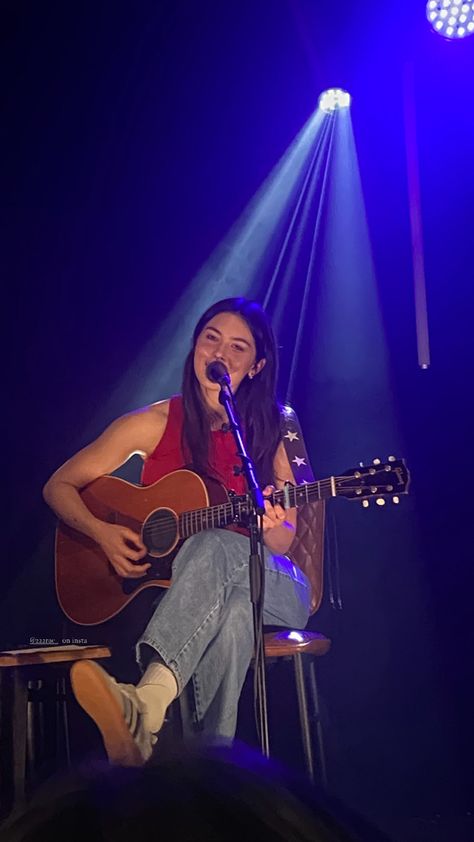 Gracie Abram’s Outfits, Gracie Abrams Tour Outfits, Gracie Abrams Style, Gracie Abrams Concert Outfits, Gracie Abrams Outfits, Gracie Abrams Tour, Gracie Concert, Gracie Abrams Aesthetic, Consert Outfits