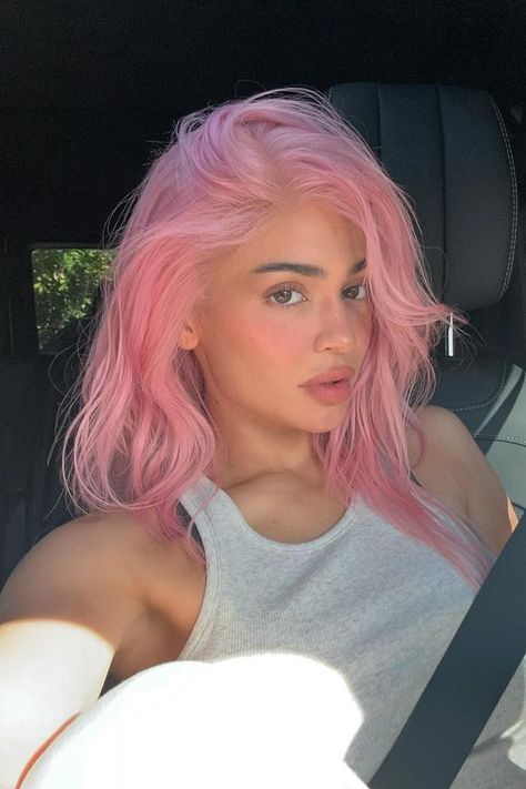 As TikTok continues to cannibalise past trends at warp speed, we’ve simultaneously entered a period of ’00s renaissance and Tumblr-heyday resurgence. Proof? Kylie Jenner just dyed her hair cotton candy pink. The future is the past is the future. King Kylie, Pink Hair, Kylie Jenner, Hair, Pink