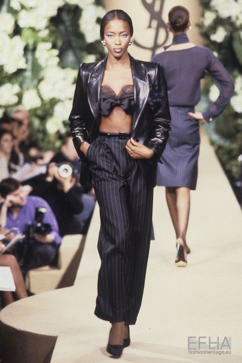 Yves Saint Laurent Aesthetic, Saint Laurent Outfit, Saint Laurent Aesthetic, Yves Saint Laurant, 1999 Fashion, Black Supermodels, Yves Saint Laurent Dress, Yves Saint Laurent Couture, 90s Runway Fashion