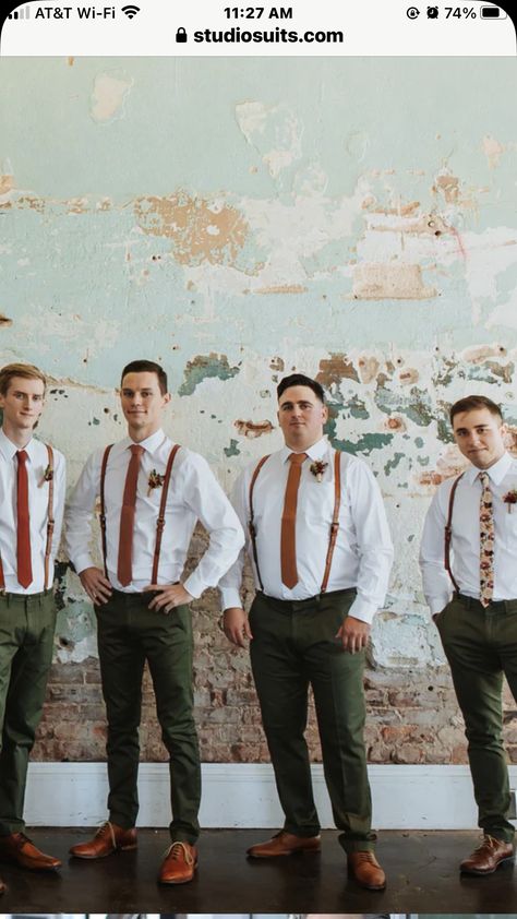 Orange And Green Wedding Groomsmen, Rust Groomsmen Attire, Fall Groomsmen Attire, Casual Groomsmen Attire, Party Wear Men, Fall Groomsmen, Copper Wedding Theme, Casual Groomsmen, Fall Woods