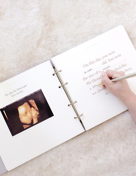 Baby Journal Book, Classic Baby Books, Pregnancy Scrapbook, Baby Books Diy, Baby Record Book, Diy Baby Shower Decorations, Artifact Uprising, Album Foto, Pregnancy Journal