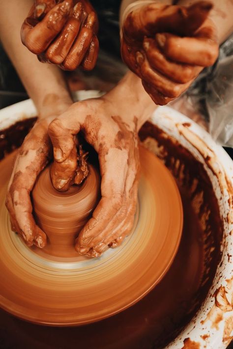 Pottery process by a Moroccan Artisan “Artiste” craftsmen in Morocco still work with their spirits & hearths to deliver the best & unique pieces of Art, 100% Handmade & safe ✨🏺⚱️ #handmade #marrakech Pottery Process, Moroccan Pottery, Pottery Houses, Moroccan Culture, All Might, Go To Movies, The Favorite, Pottery Art, Morocco