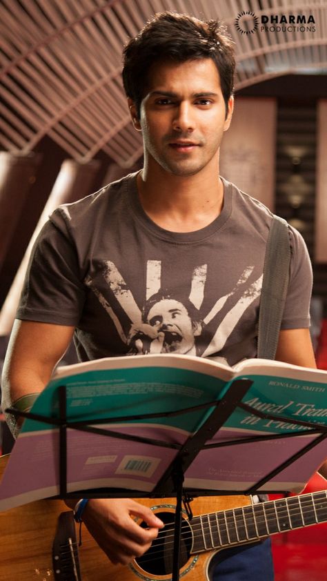 Student Of The Year Varun Dhawan, Varun Dhawan Student Of The Year, Student Of The Year Movie, Varun Dawan, Varun Dhawan Photos, Bollywood Aesthetics, Gauri Khan, Bollywood Aesthetic, Dharma Productions