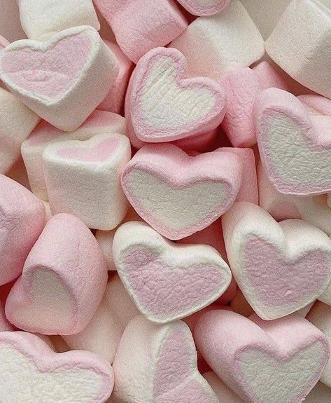 ْ on Twitter: "heart-shaped candy https://t.co/1WTxYtD2Rz" / Twitter Heart Marshmallows, Pink Sweets, Pink Marshmallows, Heart Shaped Candy, Food Aesthetics, Soft Pink Theme, Pink Lifestyle, I Believe In Pink, Pink Aura