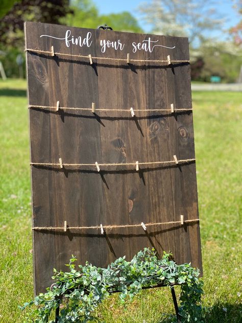 Wood wedding decorations