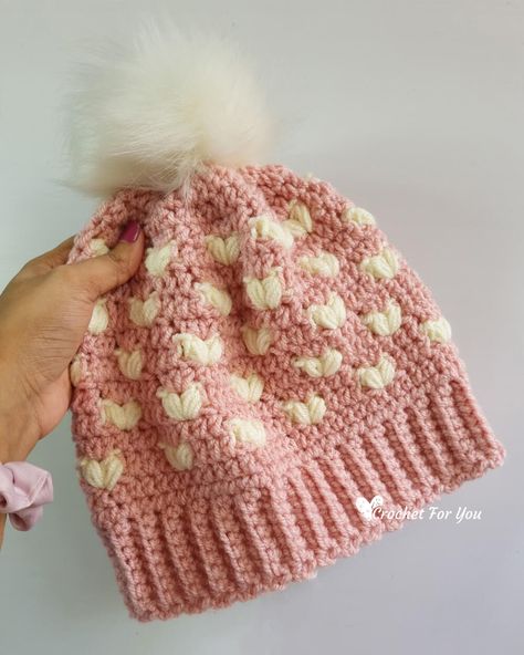 Crochet Puff Hearts Beanie Free Pattern - Crochet For You Free Crochet Beanie Pattern, Crochet Hat Tutorial, Puff Stitch Crochet, Stitch Ears, Cuddle Time, Crochet Gratis, Crochet Beanie Pattern, Hat Patterns, Puff Stitch